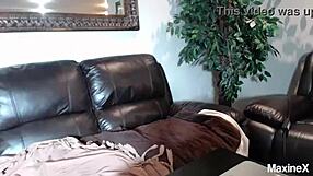 Yo, Maxine’s squirting live show clip will totally get you off hard!