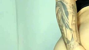 Hot Colombian woman trying anal for the first time