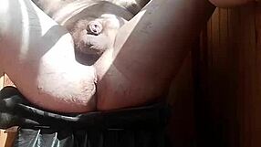 Russian Gay Man with Round Ass Gets Hot Anal Sex