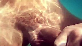 Ik zuig Vadims enorme lul voor bakken zaad