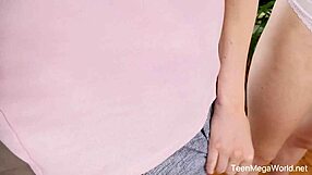 Cameraman teaches Isabella De Laa sex moves