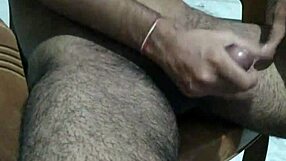 Indian desi gay homemade jerkoff video