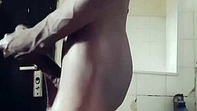 BBC hung like a horse challenges any lady to handle it