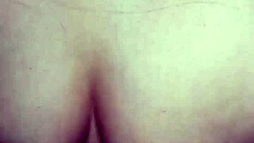 Cuñada cumpliendo apuesta después de la fiesta y acabé corriéndome dentro de ella con rough assfucking