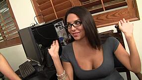 Big Boobed Lesbians Alana Evans and Missy Martinez Devour Pussy