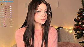 Liza shows big tits in web chat!