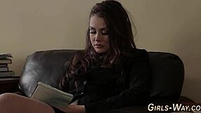 what's this tattooed lesbian babe doing?