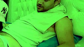 el novio de mi hermana me despierta de la siesta para comerme el culo a pelo porque estaba muy caliente