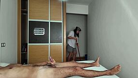 Hey, I’m jerking off for the hotel cleaning lady!
