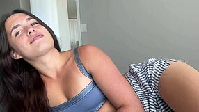 scott stark proves skills with 18+ step sister daisy pheonix