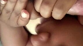 Good neck sucking by ebony milf