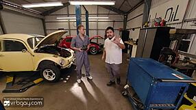 vrb gay twink mechanic gives hot blowjob and fucks anal before boss coming.