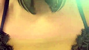 Outdoor gym session turns into wet pussy masturbation