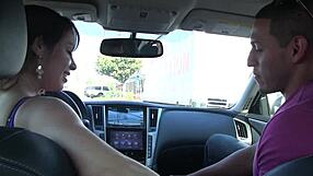 alyssa lynn, the cougar, chats on web with fans