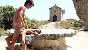 Ta meg hardt i kirken for offentlig knull