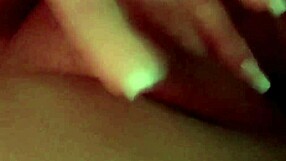 hot girl masturbating alone in amateur video