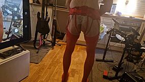 Kit Willer's wild anal action in the kitchen