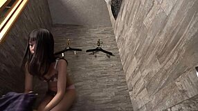 アイドル系女子大生にチ●ポで迫る！彼氏アリ美女にコスプレ生中出し！のあ 20