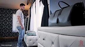 Pastorak grubo jebe maćeihu i 18+ curu u perverznom grupnjaku