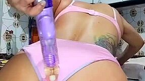 colombian housewife flashes big ass with dildo