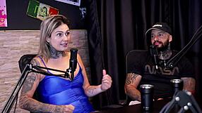 Ele Tira O Gozo De Cima Das Mulheres E Apesar De Serem Casados Descobriram Que São Irmãos Por Parte De Pai - Casal Dna Watch On Sheer Red