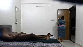 Flashing dick to maid samantha in detailed close-up