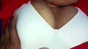 Indian Bhabhi Gets Fucked By Devar In High Definition Sex Video.