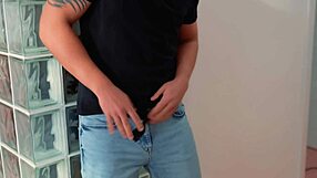 Caught Stepmom Masturbating, Fucked Wet Pussy