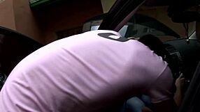 When she couldn't afford the mechanic, she offered anal instead