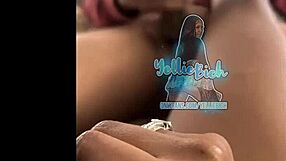 I relax with a soothing feet massage and toe stroking in this latina petite session