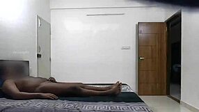 Flashing dick to maid samantha in detailed close-up