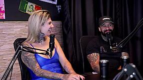 Ele Tira O Gozo De Cima Das Mulheres E Apesar De Serem Casados Descobriram Que São Irmãos Por Parte De Pai - Casal Dna Watch On Sheer Red