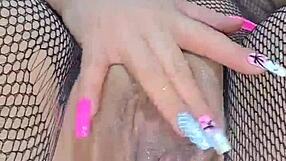 anal dildo stretches huge ass in webcam masturbation