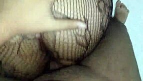 Fucking wife's pussy