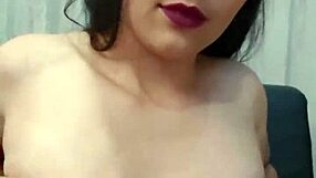 Hera's big ass and tits in homemade video