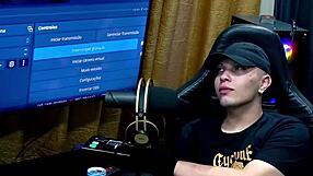 Ruan sees Renatinha Mello without panties