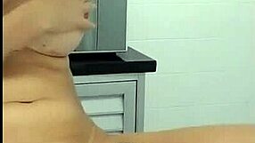 Joao navihan dobi sesanje od Pernocas na balkonu za sosede