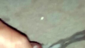 superdarius guy does a quick jerk off before bedtime