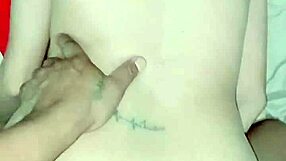 Jeg hadde heftig knull med Naree og nøt den lille 18+ saftige fitta