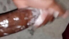superdarius guy does a quick jerk off before bedtime