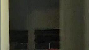 joao o safado ganhou boquete da pernocas na varanda pra todos os vizinhos verem