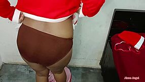 I’m stunned by this mature pregnant woman showing huge tits at Christmas.