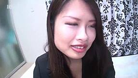 Beautiful OL Lacks Confidence and Gets Picked Up