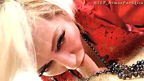 Vroča MILF Aimeeparadise ponuja intenzivno 2-urno kompilacijo sesanja kurca