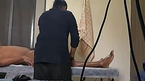 Hidden camera captures a happy ending at a spa with a solo player