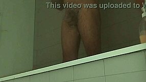 Big dick amateur gets shaved in a hot scene