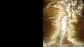 Branquinha de olhos verdes enjoys amateur portuguese moment.