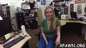 Fine Wazoo Amateur Is Filled In Blowjob And Fucking Contest