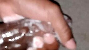 superdarius guy does a quick jerk off before bedtime