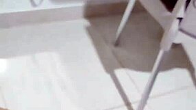 Hidden Blowjob Craved by Novinha While Parents Rest Nearby